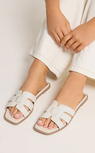 FOOTWEAR
